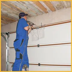 Community Garage Door Repair Service New Albany, OH 614-686-0001 Community Garage Door Repair Service New Albany, OH 614-686-0001 - side-garage-door-repair-10-48m